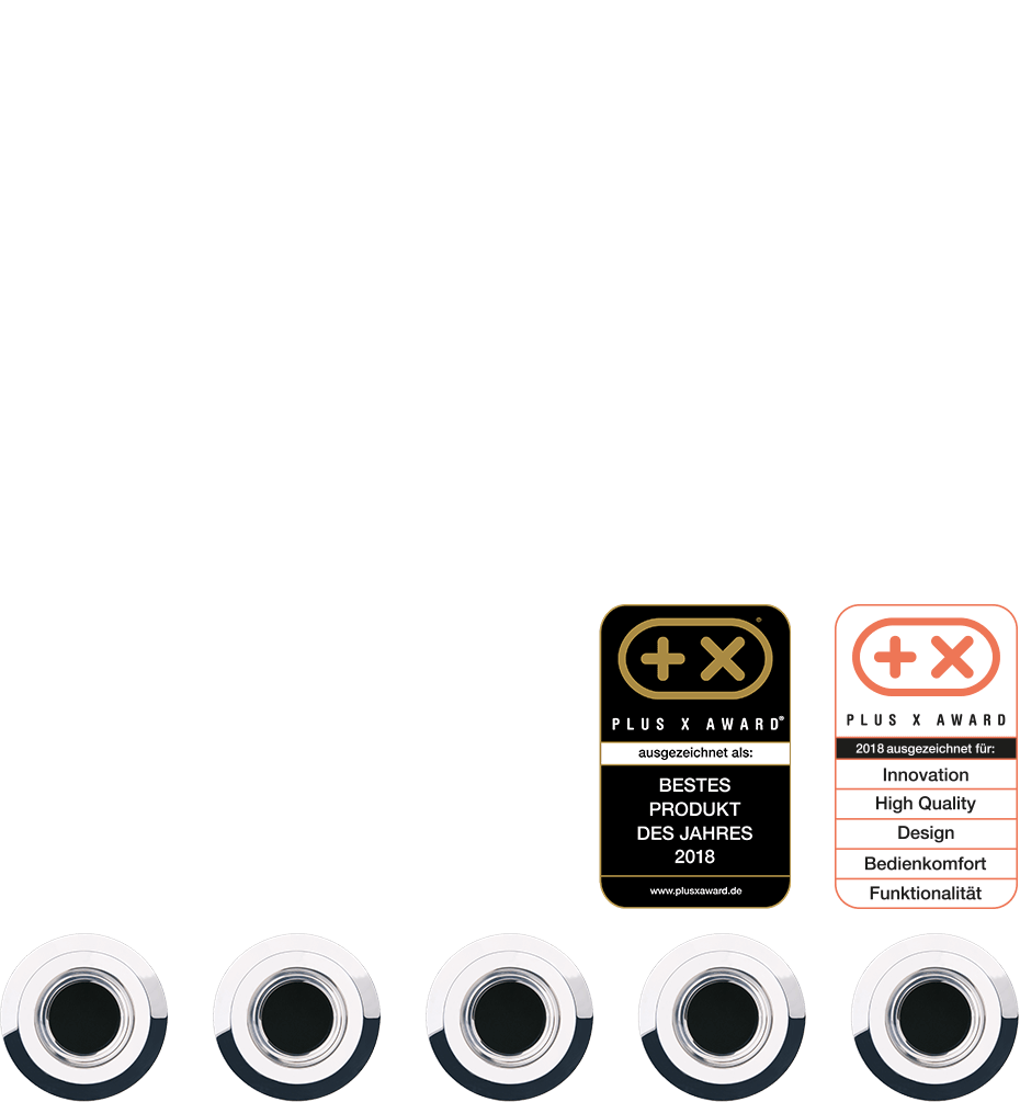 Die Auszeichnung "Bestes Produkt des Jahres 2018" wird zusammen mit weiteren Preisen auf einem schwarzen Hintergrund präsentiert.